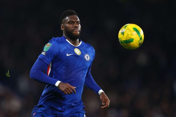 Benoit Badiashile fundas de la Chelsea se alatura Napoli pe o imprumut pe sezon