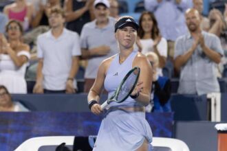 Campioana de la Wimbledon Noskova invinge Tauson in Cincinnati