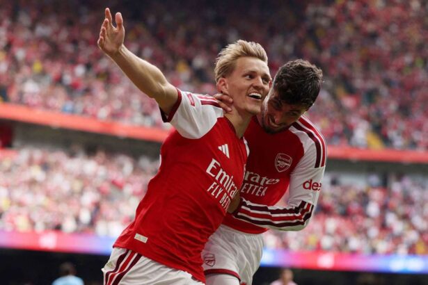 Festivalul de Goluri al Arsenal ii supune pe Manchester City pentru a reclama Ce a Statului Comunitar in Cardiff