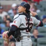 Garda negociaza Bo Naylor si Codi Heuer catre Milwaukee Brewers