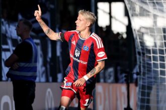 Gronbaek Prezinta O Forma Excelenta Inainte De Inceperea Bundesligii Prin Marcarea De Doua Ori Pentru HSV In Cupa Germana