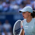 Iga Swiatek domina finala Canada Masters pentru a invinge Elena Rybakina si a securiza al 12 lea titlu WTA 1000