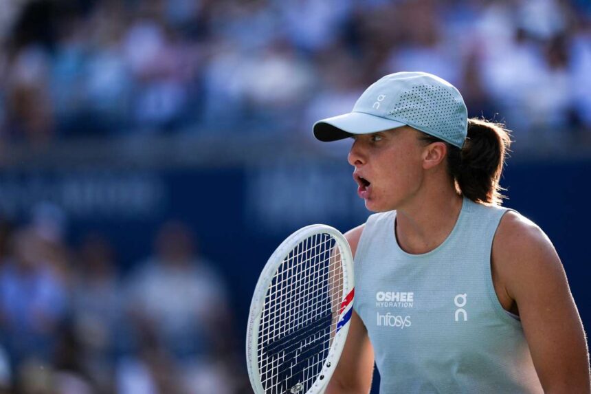Iga Swiatek domina finala Canada Masters pentru a invinge Elena Rybakina si a securiza al 12 lea titlu WTA 1000