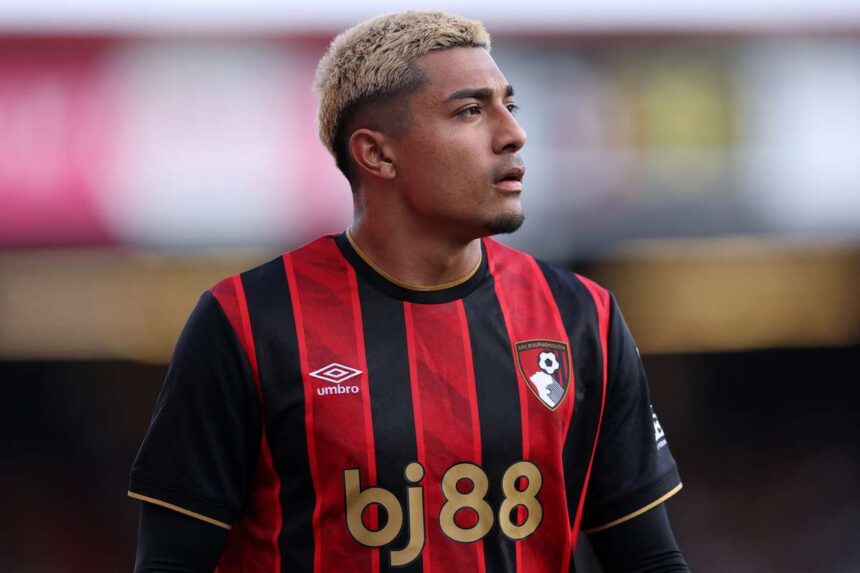 Julian Araujo din Bournemouth sufera o interventie chirurgicala dupa ce a suferit o leziune la coapsa
