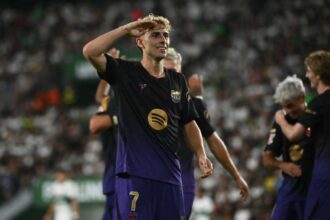 Karim Adeyemi Marcheaza Primul Gol Cand Barcelona De Cinci Stele Distruge Elche In LaLiga