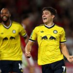 Leeds infrangere Nottingham Forest si Brentford suprasupun Birmingham in Cupa EFL