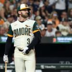 Marinarii Comneaza Trei Perspective Catre Orioles Pentru OF Taylor Ward