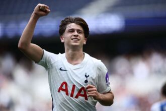 Mikey Moore inscrie de doua ori conducand Spurs impotriva Hoffenheim in prima dintre cele doua amicale