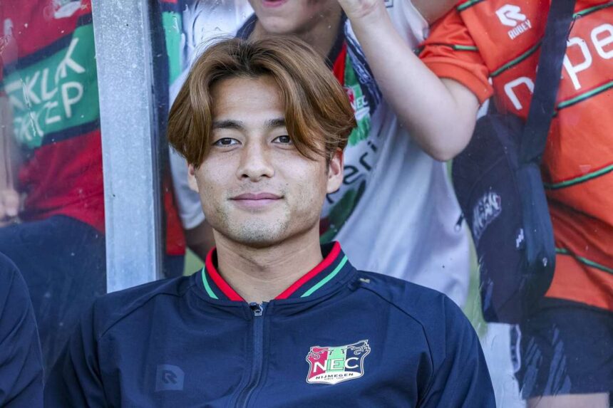 PSV finalizeaza semnarea mijlocasului japonez NEC Kodai Sano
