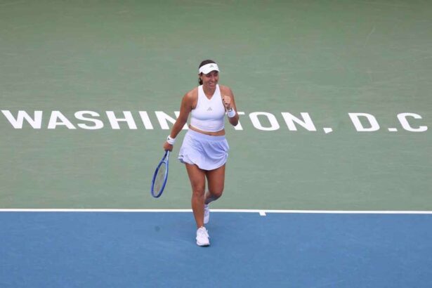Pegula invinge Shnaider pentru a avansa la finala Washington Open