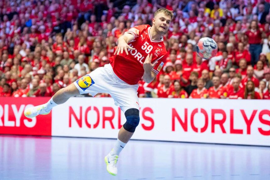 Probleme de genunchi pot preveni starul danez de handbal national de la a participa la campionatul mondial
