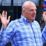 Proprietarul Clippers Steve Ballmer a fost deblocat dupa investigatia privind salariul din NBA
