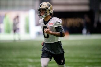 Rookie ul Saints Jordyn Tyson a fost restrictionat pentru doua luni din cauza unei accidentari la muschi