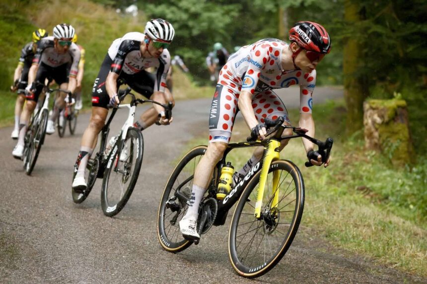 Sezonul lui Vingegaard se incheie in timp ce Danezul continua sa simta efectele accidentului de la Tour de France