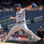 Toronto Blue Jays Troy Yesavage sufera o interventie chirurgicala pentru repararea meniscului