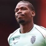 fostul mijlocas manchester united pogba va fi liberat de monaco in urma unei serii de injurii