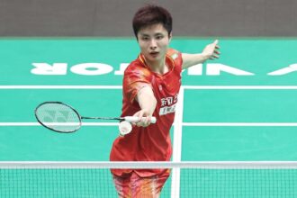 surpriza massiva la campionatul mondial de badminton pe cand hope locala infrunta nr 1 mondial chinez