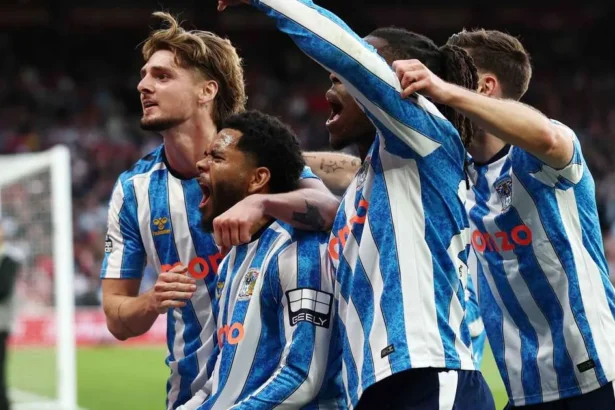 Coventry surprinde Nottingham Forest și obține o victorie de referință în Premier League