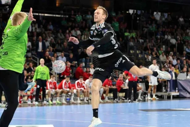 Emil Nielsen duce Veszprem la o victorie clară cu Fuchse Berlin