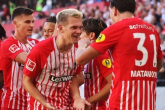 Freiburg trece pe primul loc în Bundesliga după o victorie de cinci stele cu Gladbach