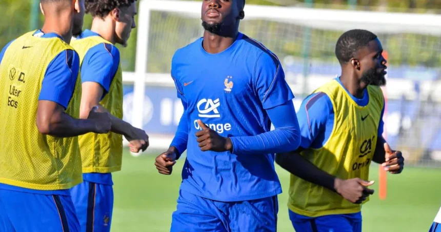 Ibrahima Konate se retrage din lotul Franței, înlocuit de Leny Yoro