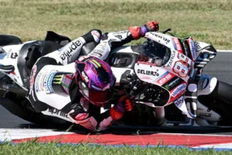 Martin revine incredibil, câștigă sprintul din Austria și preia iar lideratul