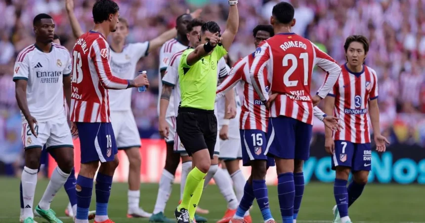 Mourinho, furios pe arbitru după derby-ul încins al Madridului