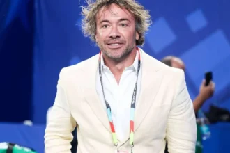 Practic un club de cartier: Un fost jucător de la PSG își amintește începutul preluării