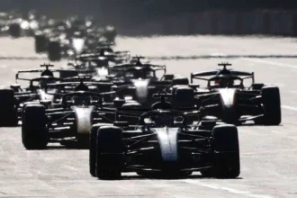 Russell îl învinge pe Verstappen în Marele Premiu al Azerbaidjanului