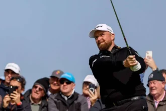 Shane Lowry egalează recordul terenului cu 62 și preia conducerea la Irish Open