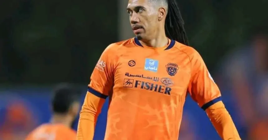 Smalling, fost fundaș la Man Utd, aproape de Porto din postură liberă