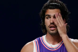 Alcaraz, eliminat șocant la Shanghai. Zverev, numărul unu la final de an