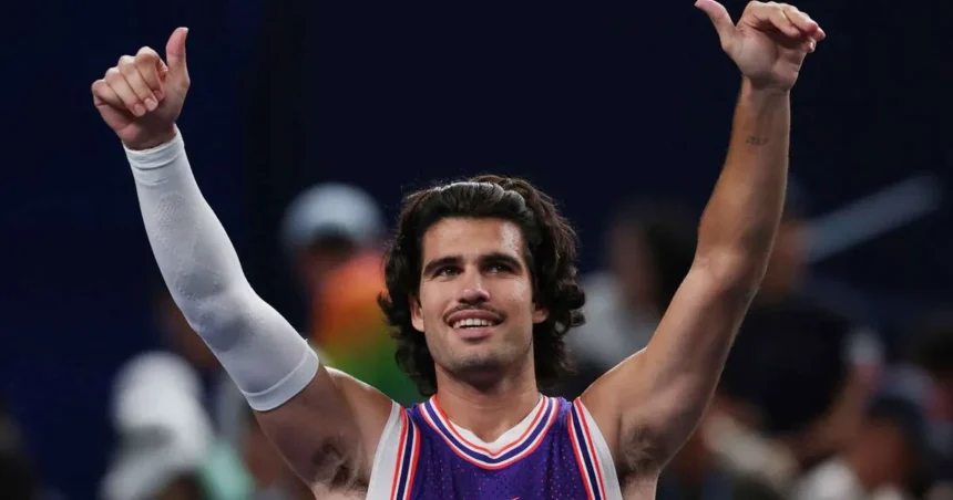 Alcaraz, victorie clară în debutul de la Shanghai; avansează și Auger-Aliassime, Fritz