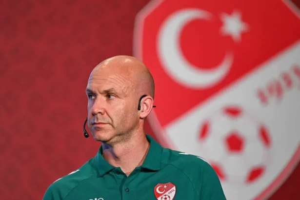 Anthony Taylor, fost arbitru în Premier League, numit șef al arbitrajului din Turcia