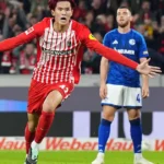 Freiburg, cu 10 oameni, învinge pe Schalke în final și urcă pe primul loc în Bundesliga