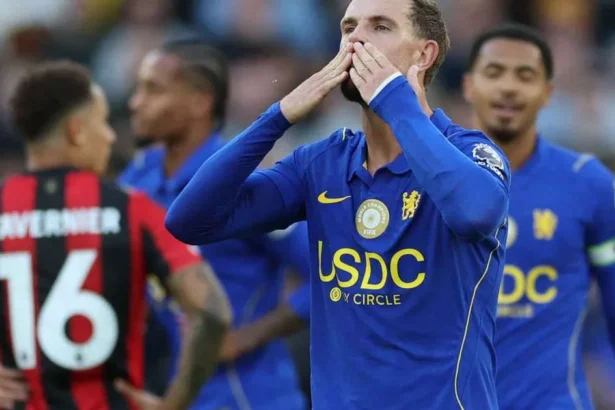 Henderson strălucește, iar Chelsea de cinci stele pune presiune pe Bournemouth