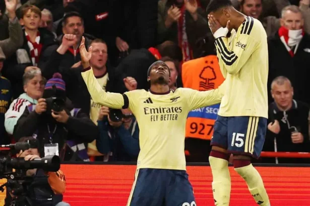 Madueke decide în prelungiri un succes chinuit al lui Arsenal cu Nottingham Forest