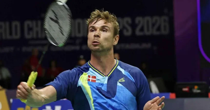 Rasmus îl învinge pe liderul mondial Vitidsarn în prima zi a Denmark Open
