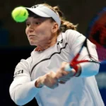 Rybakina își asigură locul 1 la final de an după victoria cu Putintseva la Tokyo