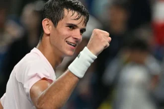 Tânărul Jodar îl depășește clar pe Medvedev și ajunge în finala 100% spaniolă la Shanghai